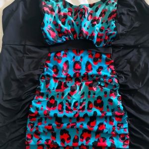 Elomi swim top size 18